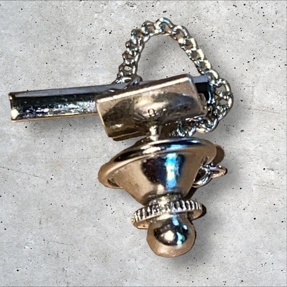 Vintage Swank Men’s Tie Tack Pin Sterling Sliver Black Greenish Gemstone Signed - Picture 2 of 9